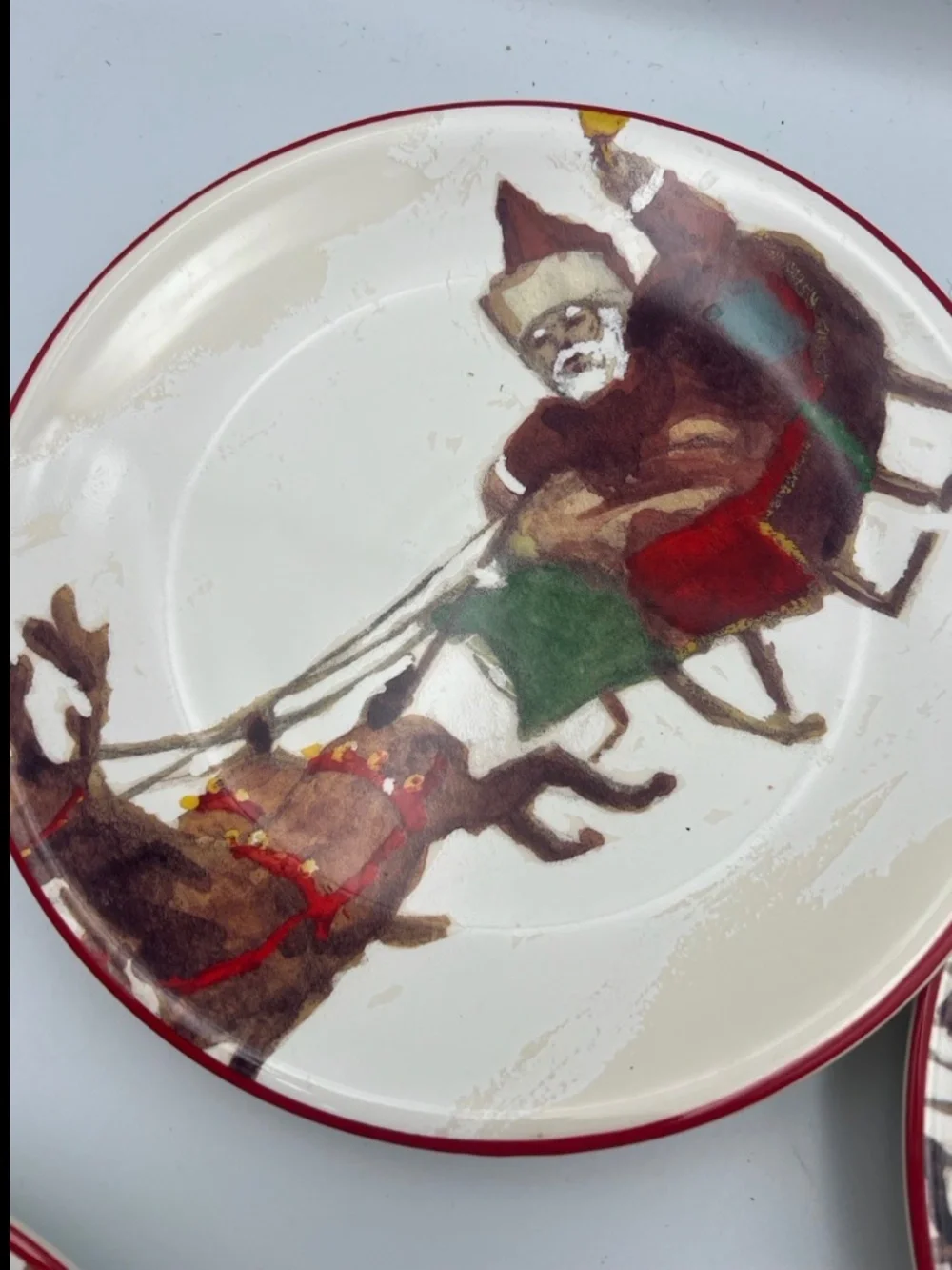 WILLIAMS SONOMA SET OF 4 SANTA + REINDEER PLATES